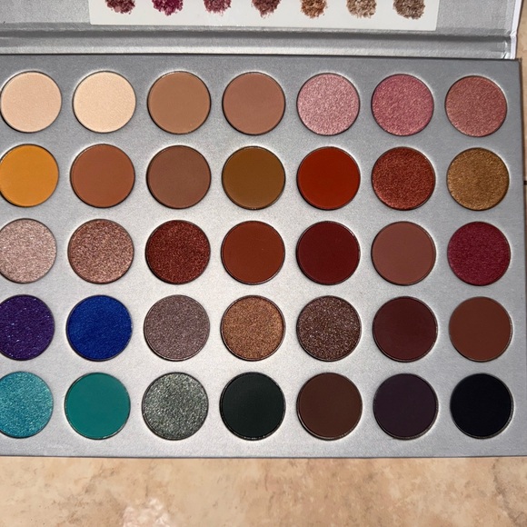 Morphe x Jaclyn Hill Eyeshadow Palette - Picture 4 of 6